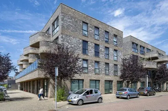 Appartement te huur: D.j. Den Hartoglaan 26, Ruimzicht Oost Diemen