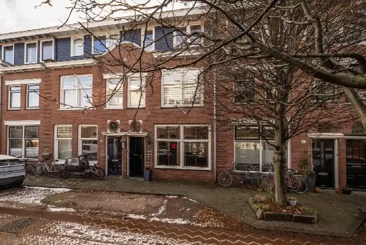 Tussenwoning te koop: Da Costastraat 59, Potgieterbuurt Haarlem