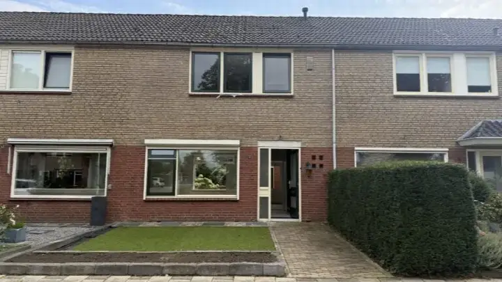Tussenwoning te koop: Daalakkers 6, Enter-Noordwest Enter