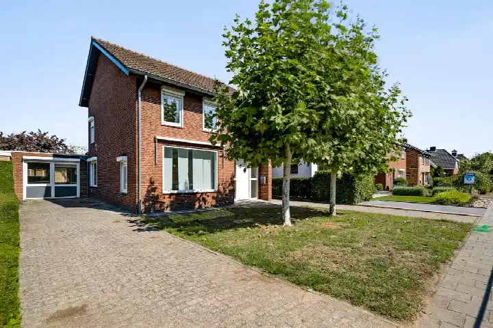 Vrijstaande woning te koop: Daalzicht 10, Heel Heel