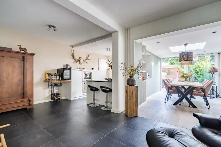 Tussenwoning te koop: dahliastraat 15, Boshoven-Vrakker Weert