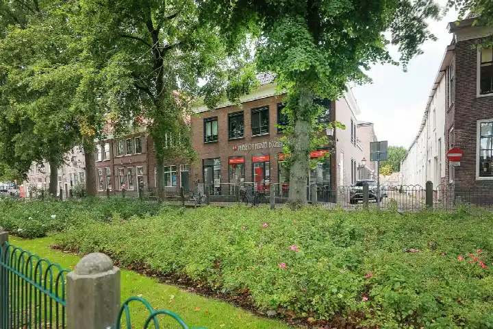 Studio for sale: Dal 7D, Binnenstad - Buurt 10 03 Hoorn