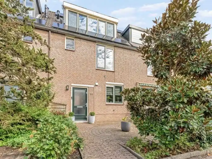Terraced house for sale: Damastbloem 30, Broeckland Breukelen