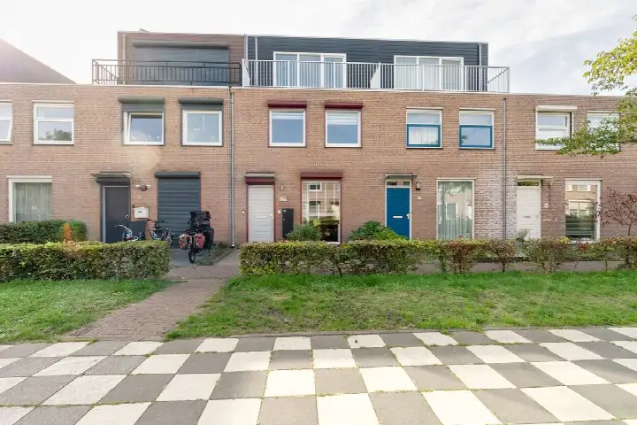 Tussenwoning te koop: Dambordje 18, Westerpark Breda