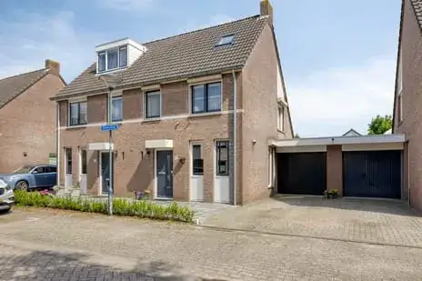 Tussenwoning te koop: Damhertlaan 15, Brouwhuis-Dorp Helmond