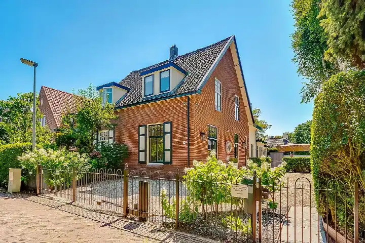 Semi-detached for sale: Dammaat 9, Laren-Centrum Laren (Nh)