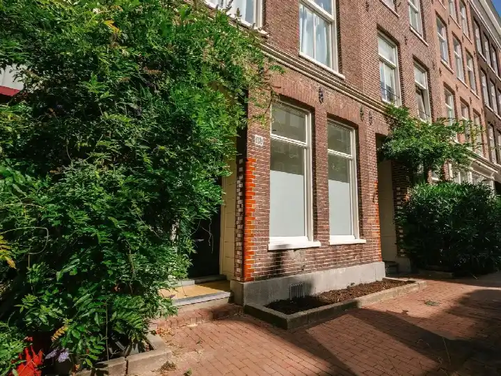 Studio te koop: Daniël Stalpertstraat 19H, Frans Halsbuurt Amsterdam