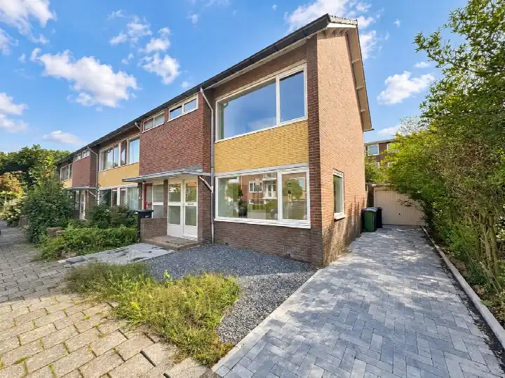 Hoekwoning te huur: Dassenlaan 9, Zeverijn Hilversum