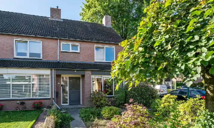 Corner house for sale: de Ambachten 120, Nieuwe Hoeven Noord Heeze