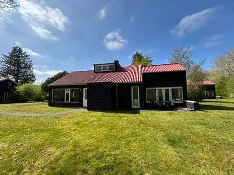 Semi-detached for sale: De Bloemert 1-46, Verspreide huizen Midlaren Midlaren