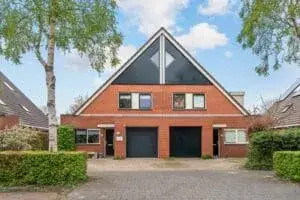 Twee-onder-één-kap te koop: De Boog 34, Oosterzij Heiloo