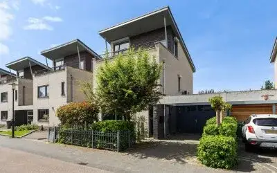 Terraced house for sale: De Brug 56, Woudhuis Apeldoorn