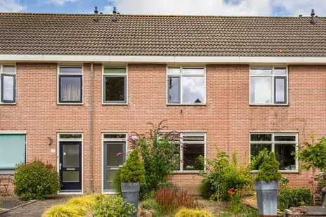 Tussenwoning te koop: De Bruijnhof 9, Nijkerkerveen-Zuid Nijkerkerveen