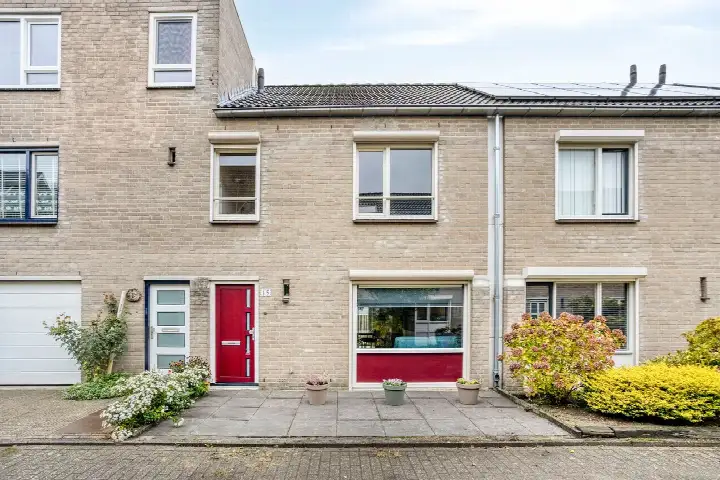 Terraced house for sale: De Burght 15, Centrum Geldrop