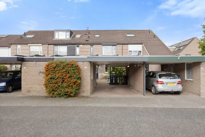 Tussenwoning te koop: De Cotelaer 64, De Koot Barneveld