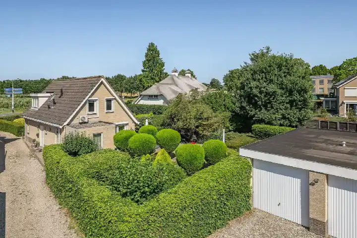 Vrijstaande woning te koop: De Dam 1, Kern Andelst Andelst