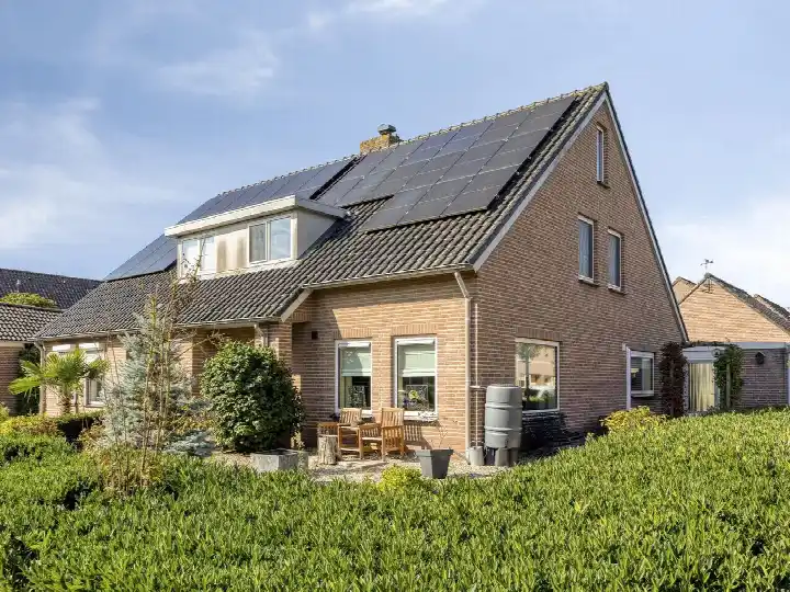 Twee-onder-één-kap te koop: De Deel 3, Gassel kom Gassel