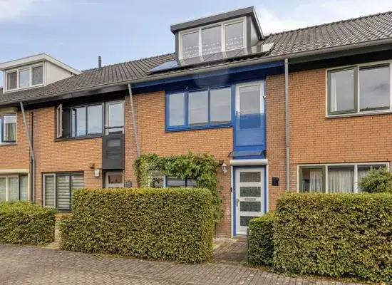 Terraced house for sale: De Dries 47, Melkweide Heteren