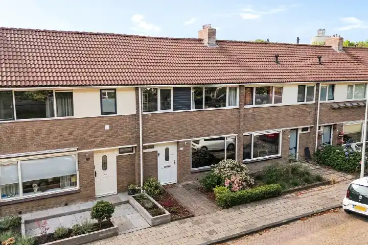 Tussenwoning te koop: De Ee 71, De Swetten west Drachten
