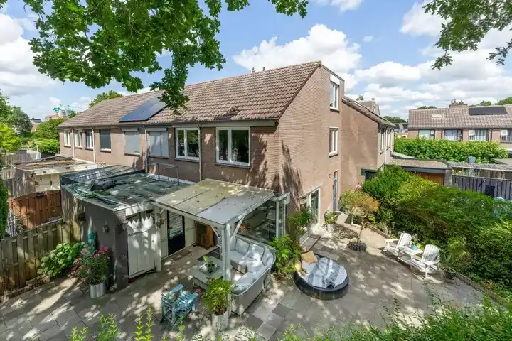 Tussenwoning te koop: de Eik 45, Hooghen Hoeck Hellevoetsluis