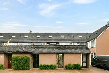 Tussenwoning te koop: De Eik 55, Tijsjesdijk Rhoon
