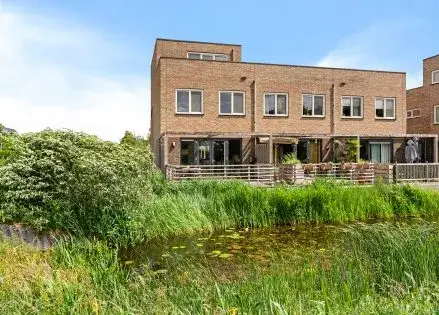 Hoekwoning te koop: De Fink 1, Joure, Wyldehoarne Joure