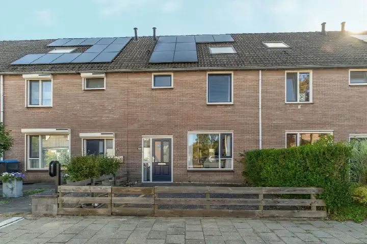 Tussenwoning te koop: de Gildekamp 1008, De Kamp Nijmegen
