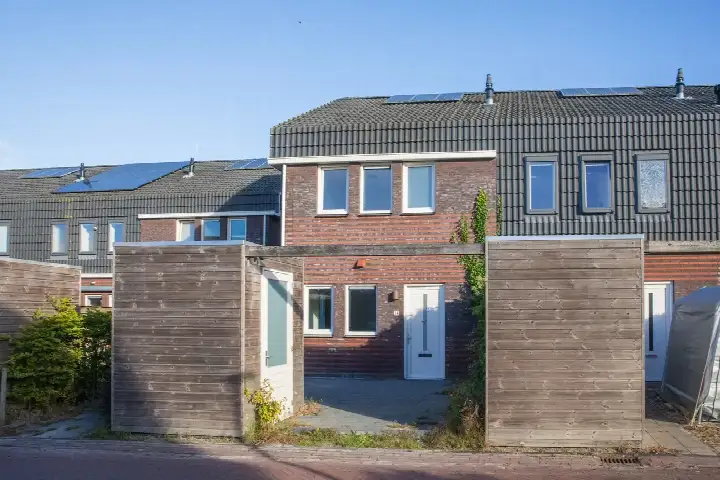 Corner house for sale: De Hartakker 14, Eelde Eelde