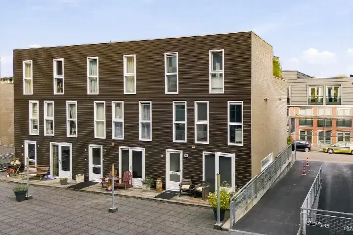 Apartment for sale: De Helling 3, Rosmolenbuurt West Zaandam