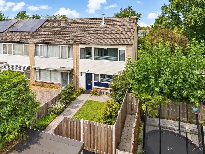 Hoekwoning te koop: De Hennepe 301, Westroijen Tiel