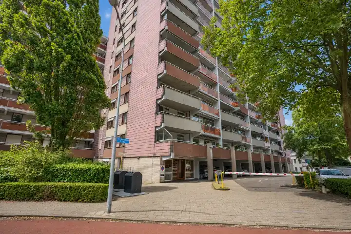 Apartment for sale: De Heugden 21, Eikenderveld Heerlen