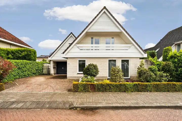 Vrijstaande woning te koop: De Hoef 68, Verspreide huizen Malden Malden