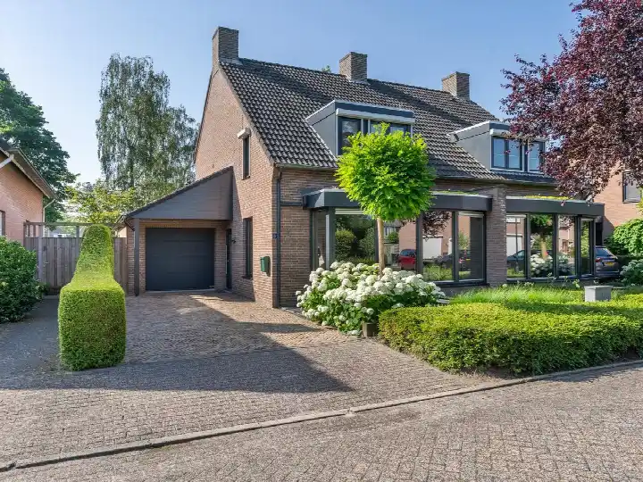 Semi-detached for sale: De Hoefsmid 8, Venkant, Beekkant en Beekvliet Sint-Michielsgestel