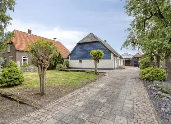 Vrijstaande woning te koop: De Hoeven 17, Haarsteeg Haarsteeg