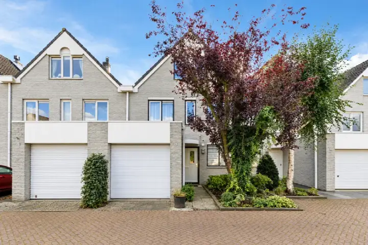 Tussenwoning te koop: De Hoorn 52, Molenbuurt Amstelveen