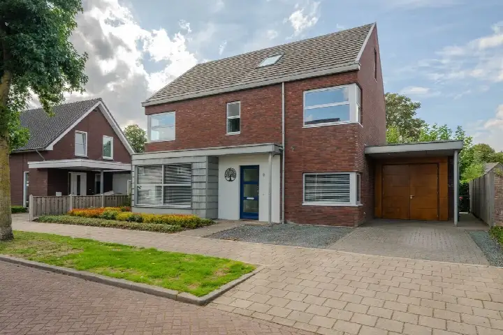 Vrijstaande woning te koop: De Horik 6, Oostrum Oostrum