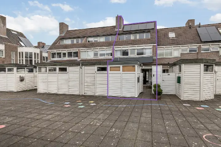 Apartment for sale: De Huesmolen 124, Risdam-Zuid - Buurt 20 07 Hoorn