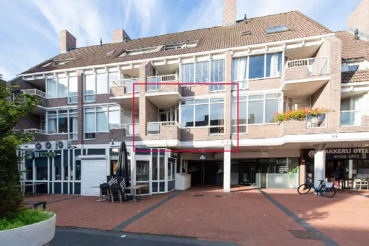 Apartment for sale: De Huesmolen 93, Risdam-Zuid - Buurt 20 07 Hoorn