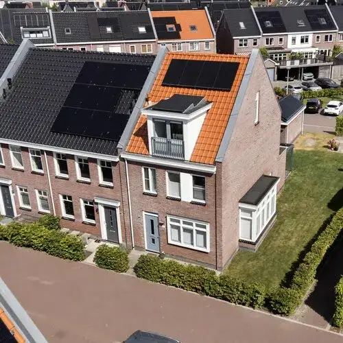 Hoekwoning te koop: De Jint 32, Wiarda Leeuwarden