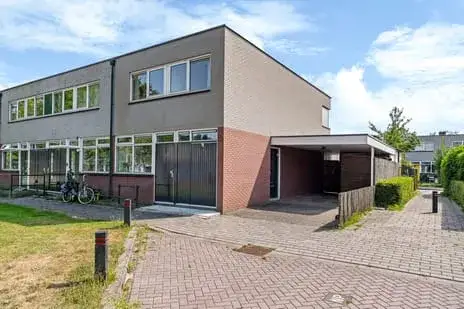 Hoekwoning te koop: de Jokse 524, Bilgaard Leeuwarden