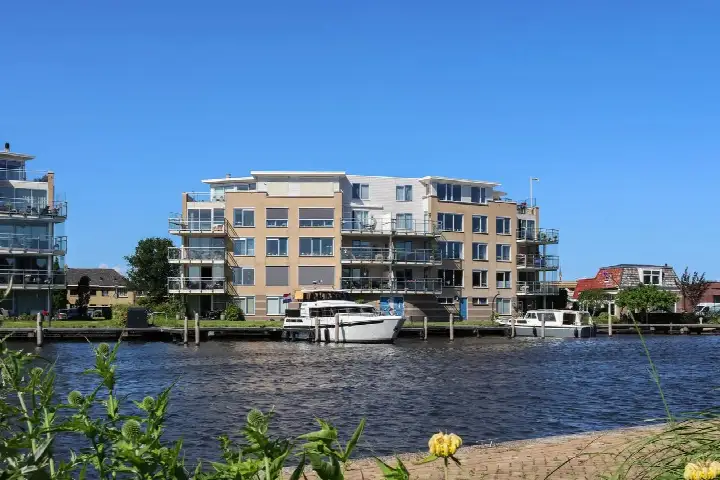 Appartement te koop: de Kalkovens 110, Sperkhem en industrieterrein Houkesloot Sneek