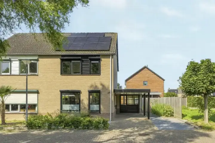 Semi-detached for sale: De Kamp 1A, Pannerden Pannerden