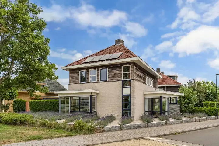 Hoekwoning te koop: De Klút 20, Bolsward-Noordoost Bolsward