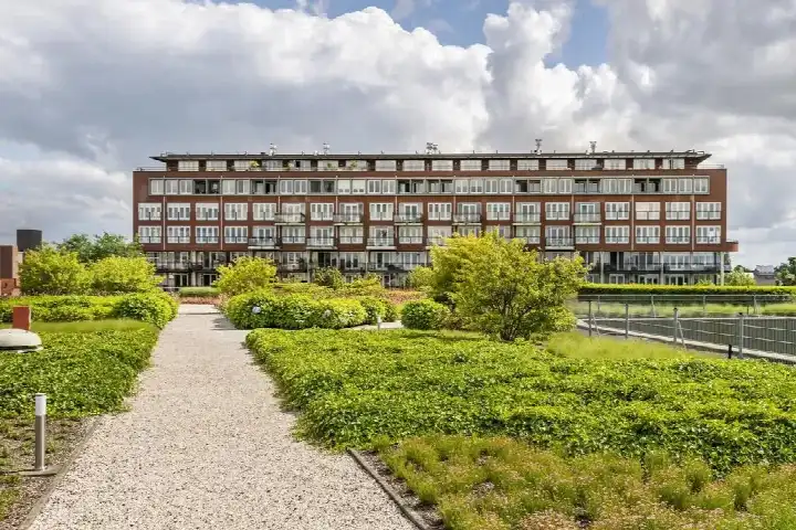 Appartement te koop: De Kranshof 198, Latenstein Tiel