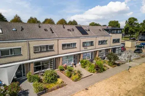Tussenwoning te koop: De Kuiperij 10, Het Ooij Tiel
