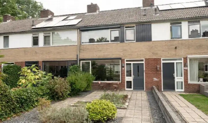 Tussenwoning te koop: de Leegte 115, Hoge Weerd Epe