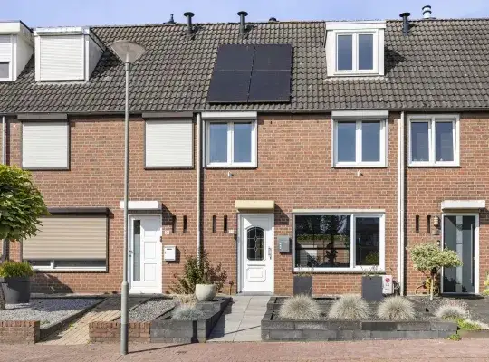 Tussenwoning te koop: de Leuper 25, Schinveld Schinveld