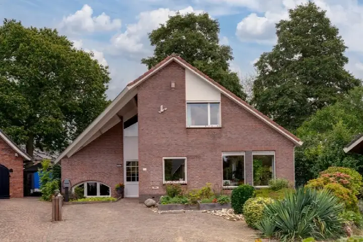 Vrijstaande woning te koop: de Lijsterbes 11A, Didam-Noord Didam