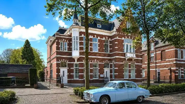 Vrijstaande woning te koop: De Lind 22, omg. De Lind/Kerkstraat Oisterwijk