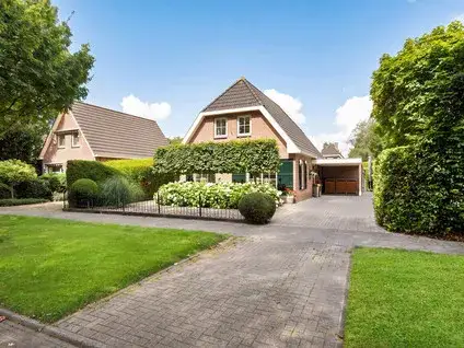 Vrijstaande woning te koop: De Line 2, Jubbega Jubbega